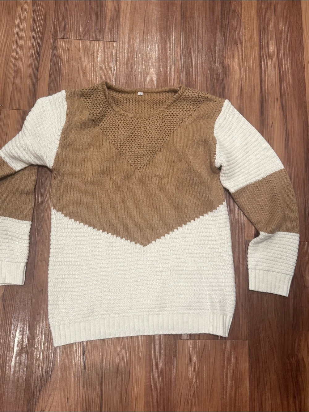Colorblock Crewneck Sweater in Cream and Tan